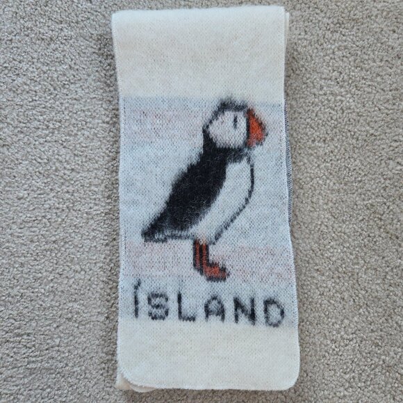 NWOT Icelandic Wool Puffin Scarf Bird Iceland - Picture 8 of 10